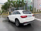 Bán Mercedes GLC200 sx 2018, màu trắng