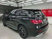 Em sẵn giao ngay GLC300 4Matic - liên hệ để nhận ưu đãi tốt nhất