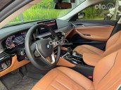 Bán BMW 520i đời 2021, màu đen, nhập khẩu