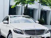 Cần bán lại xe Mercedes C250 năm sản xuất 2016, màu trắng 