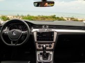 Bán Volkswagen Passat BlueMotion High đời 2021, màu đen, xe nhập