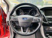 Cần bán xe Ford Focus S sản xuất 2016, màu đỏ, 585tr