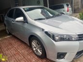 Cần bán Toyota Corolla Altis đời 2015, màu bạc như mới