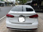 Bán xe Kia Cerato đời 2018, màu trắng xe gia đình, giá chỉ 499 triệu