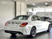 Cần bán xe Mercedes C180 năm sản xuất 2021, màu trắng