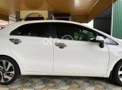 Bán xe Kia Rio 1.4 AT năm sản xuất 2015, màu trắng, xe nhập còn mới, 415 triệu