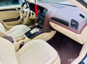 Cần bán xe Audi A4 đời 2012, màu trắng