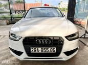 Cần bán xe Audi A4 đời 2012, màu trắng