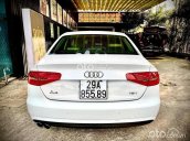 Cần bán xe Audi A4 đời 2012, màu trắng
