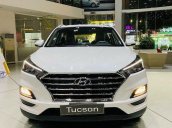 Cần bán xe Hyundai Tucson sản xuất năm 2021, màu trắng 