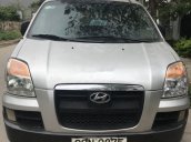 Cần bán xe Hyundai Starex 2004, màu bạc, nhập khẩu nguyên chiếc