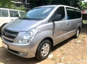 Cần bán lại xe Hyundai Grand Starex 2.5 MT đời 2015, màu bạc, nhập khẩu