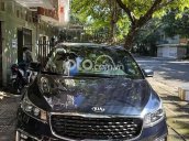 Cần bán lại xe Kia Sedona 2.2 DAT Luxury đời 2019, màu xanh lam  