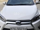 Cần bán gấp Toyota Yaris 1.5G sản xuất năm 2017, màu trắng 