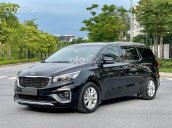 Cần bán gấp Kia Sedona 2.2D Platinum năm 2019, màu đen