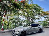 Cần bán BMW 320i sản xuất năm 2013, màu bạc, giá tốt