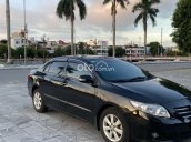 Cần bán lại xe Toyota Corolla Altis năm 2010 - màu đen còn rất mới