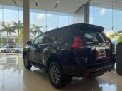 Bán xe Toyota Land Cruiser Prado năm sản xuất 2021, màu đen, nhập khẩu