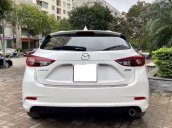 Bán xe Mazda 3 đời 2017, màu trắng