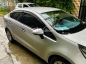 Xe Kia Rio 1.4 MT sản xuất 2015, màu bạc, nhập khẩu