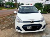 Cần bán lại xe Hyundai Grand i10 sản xuất năm 2015, màu trắng, nhập khẩu  