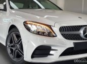 Bán xe Mercedes sản xuất năm 2021, màu trắng