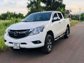 Cần bán xe Mazda BT 50 đời 2017, màu trắng 