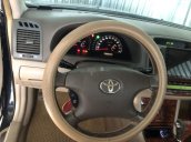 Bán xe Toyota Camry 2005, màu đen còn mới