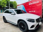 Bán xe Mercedes GLC300 sản xuất năm 2016, màu trắng