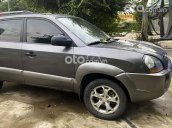 Cần bán gấp Hyundai Tucson 2.0 AT 4WD đời 2009, màu xám, nhập khẩu số tự động