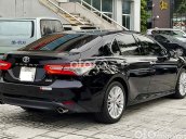 Bán ô tô Toyota Camry 2.5Q năm sản xuất 2020, màu đen, xe nhập