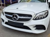 Mercedes-Benz C180 AMG, giảm 50% thuế trước bạ, tặng 2 năm bảo dưỡng, phụ kiện, bảo hiểm