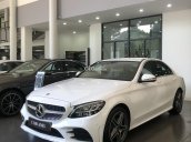 Mercedes-Benz C180 AMG, giảm 50% thuế trước bạ, tặng 2 năm bảo dưỡng, phụ kiện, bảo hiểm