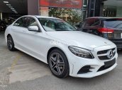 Mercedes-Benz C180 AMG, giảm 50% thuế trước bạ, tặng 2 năm bảo dưỡng, phụ kiện, bảo hiểm