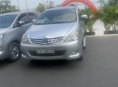 Cần bán  Toyota Innova sản xuất năm 2009 V, số tự động