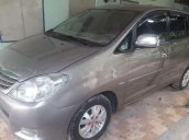 Bán xe Toyota Innova đời 2009, màu xám xe gia đình