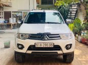 Cần bán Mitsubishi Pajero năm 2016, màu trắng