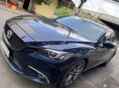 Cần bán gấp Mazda 6 đời 2018, màu xanh lam