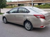 Cần bán gấp Toyota Vios E sản xuất 2016 số sàn giá cạnh tranh