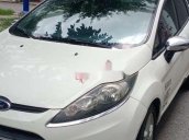 Cần bán lại xe Ford Fiesta đời 2012, màu trắng, nhập khẩu