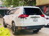 Cần bán Mitsubishi Pajero năm 2016, màu trắng