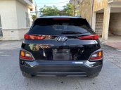 Cần bán xe Hyundai Kona năm 2020, màu đen còn mới, giá 619tr