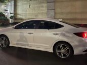 Bán ô tô Hyundai Elantra Sport 1.6 Turbo 2019, màu trắng như mới