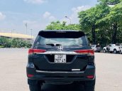 Cần bán gấp Toyota Fortuner năm 2019, màu đen, nhập khẩu nguyên chiếc số tự động