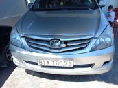 Cần bán lại xe Toyota Innova sản xuất 2007, màu bạc  