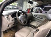 Bán ô tô Toyota Innova đời 2015, màu bạc, giá tốt