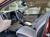 Xe Hyundai Tucson 2020, màu đỏ còn mới, 825tr