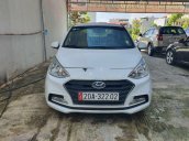 Cần bán gấp Hyundai Grand i10 sản xuất 2019, màu trắng 