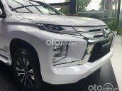 Cần bán xe Mitsubishi Pajero Sport 2.4D 4x2 AT sản xuất năm 2021, màu trắng