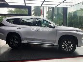 Cần bán xe Mitsubishi Pajero Sport 2.4D 4x2 AT sản xuất năm 2021, màu trắng